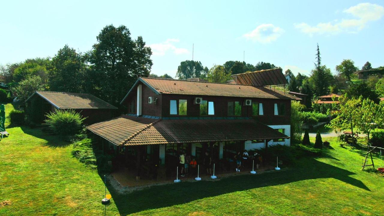 Complex Pristan In The Mountain Ξενοδοχείο Shilkovtsi Εξωτερικό φωτογραφία