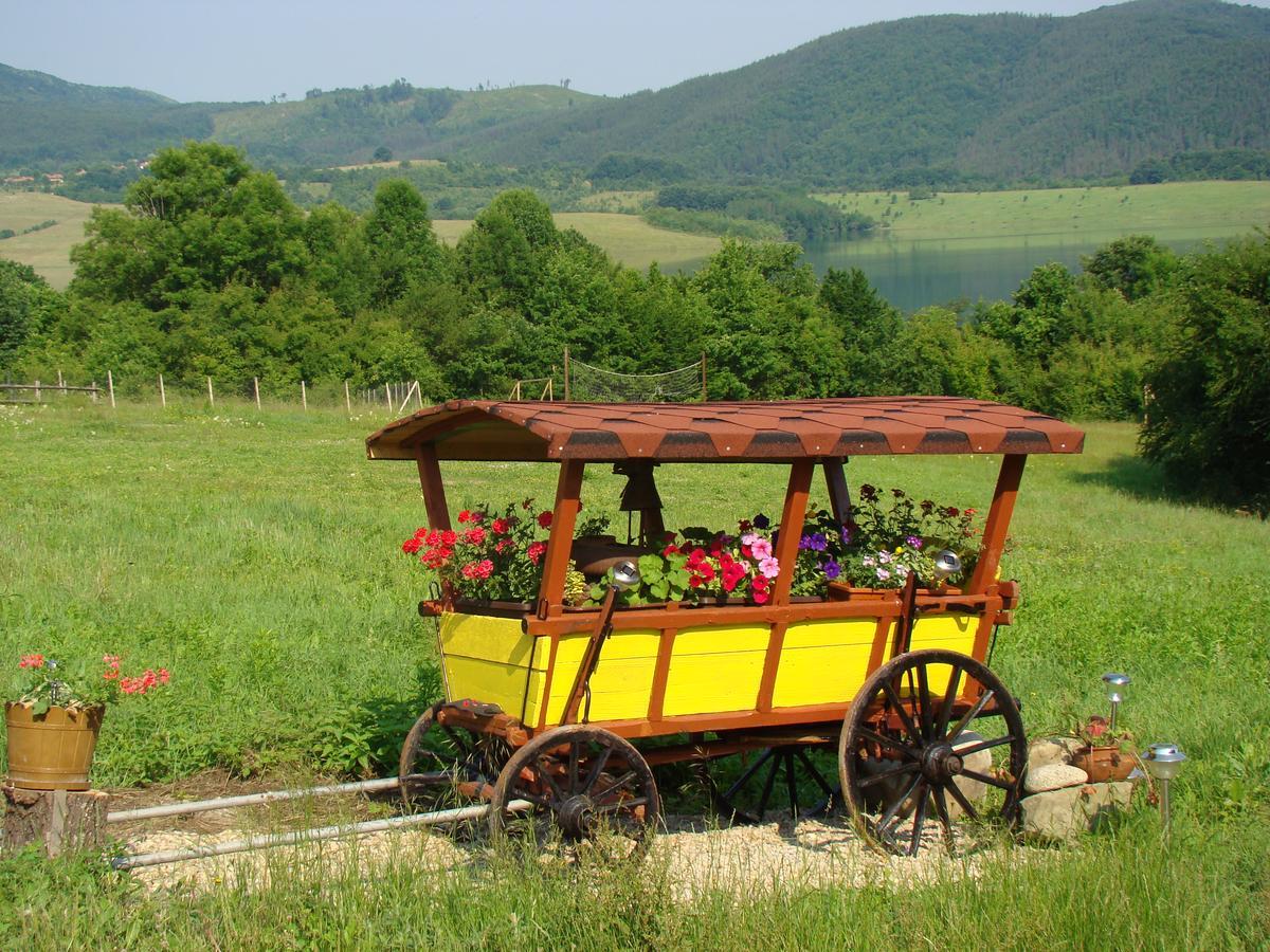 Complex Pristan In The Mountain Ξενοδοχείο Shilkovtsi Εξωτερικό φωτογραφία